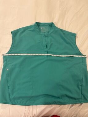 FIGS Technical Collection Raphaela Oversized Scrub Top XXL - Surgical Green